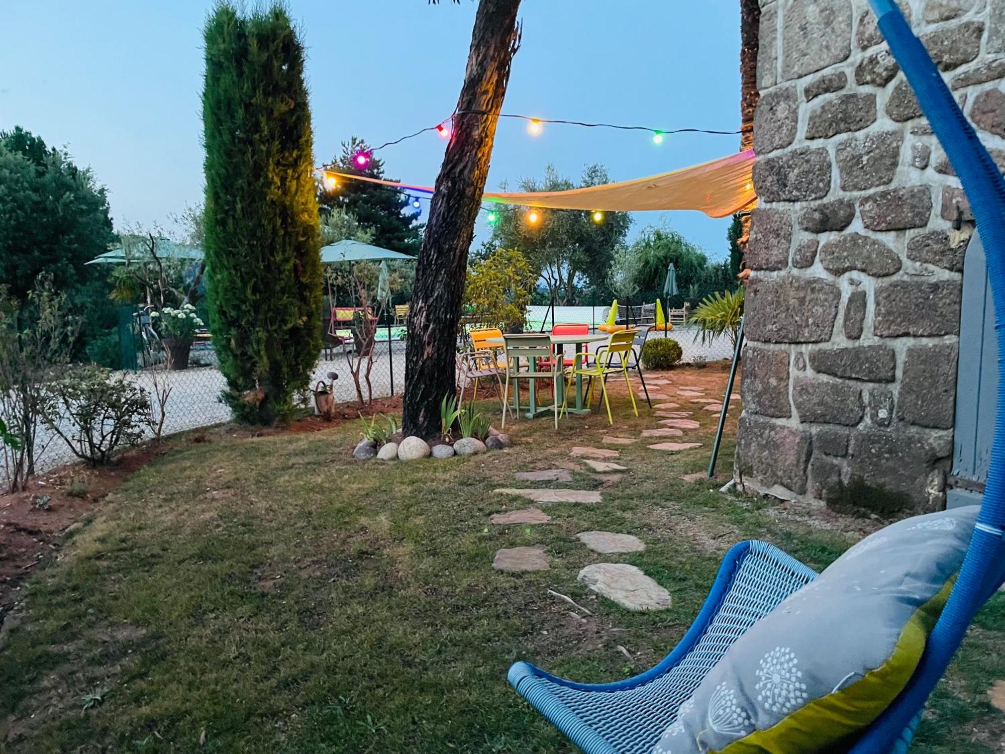 Le Planzollais Villa Planzolles Ngoại thất bức ảnh